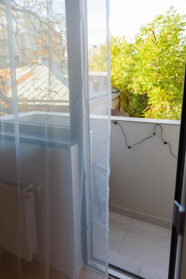 Sunny Studio - Top Location - Green View Balcony Bucureşti Exterior foto